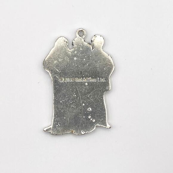 Vintage BEATLES Silver Tone Enamel Pendant Signed 2006 Subafilms Ltd - Picture 3 of 3